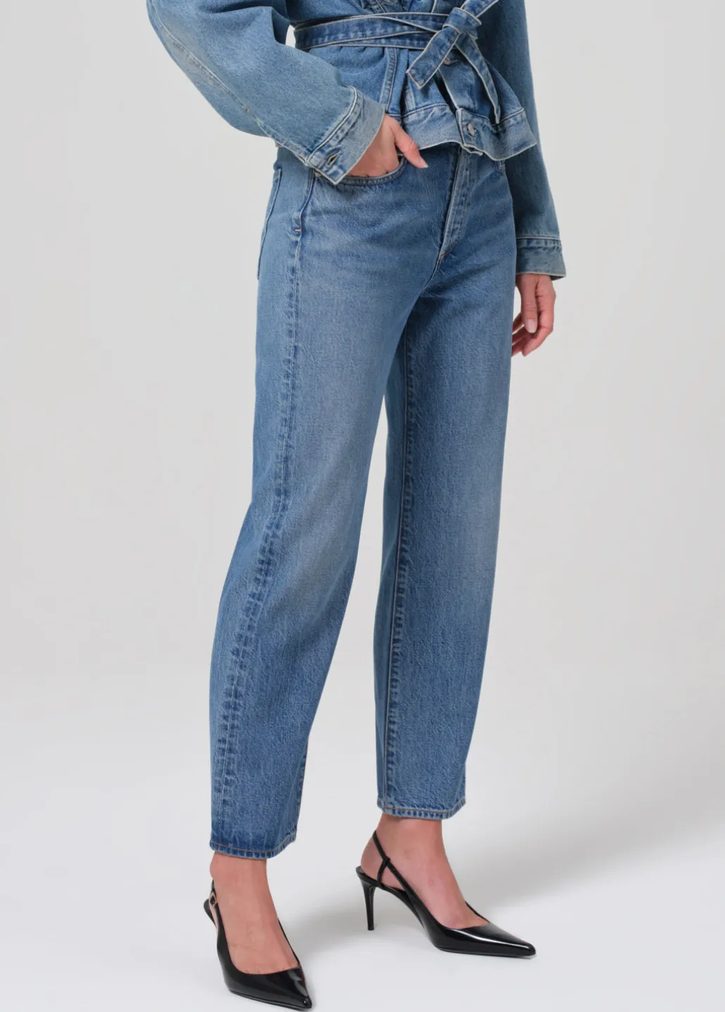 Emery Crop Relaxed Straight