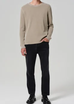 Finn Relaxed Taper Archive
