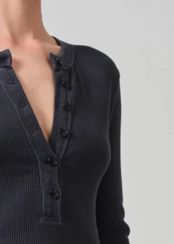 Varra Henley